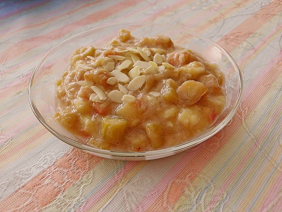 Rhabarber - Bananen - Kompott | Chefkoch