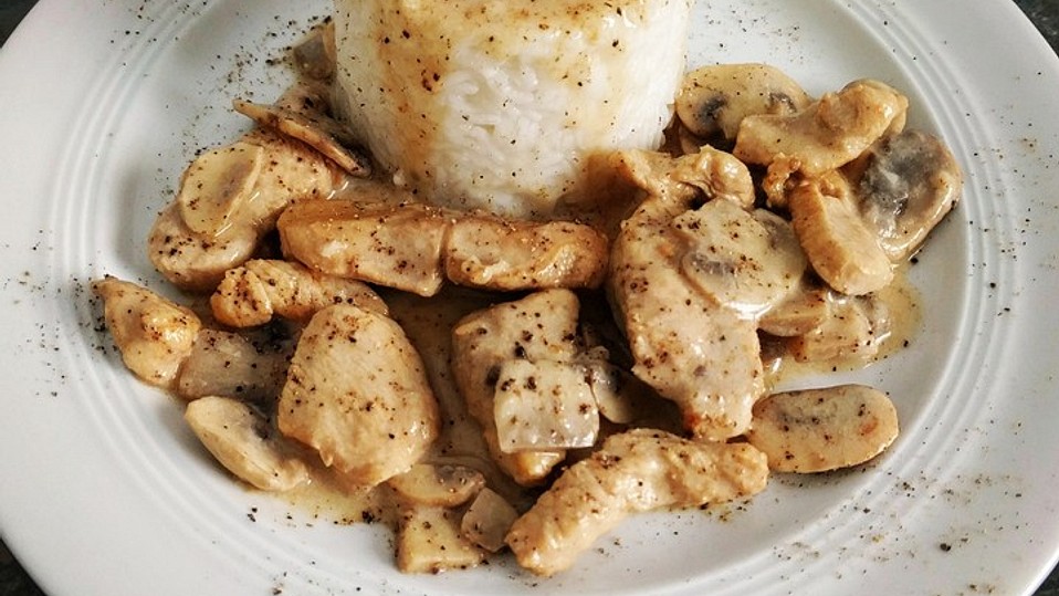 Putengeschnetzeltes mit Balsamico Sahnesoße von Marlena