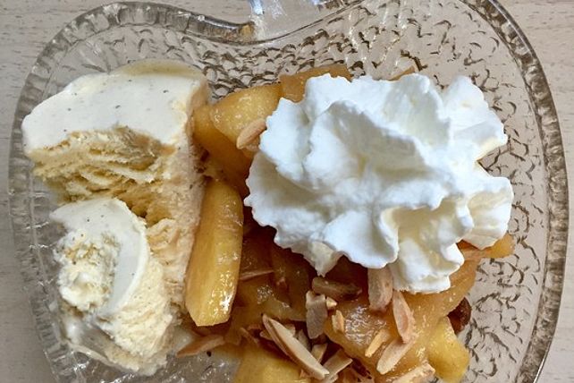Zimt - Äpfel mit Schwips von Karuni| Chefkoch