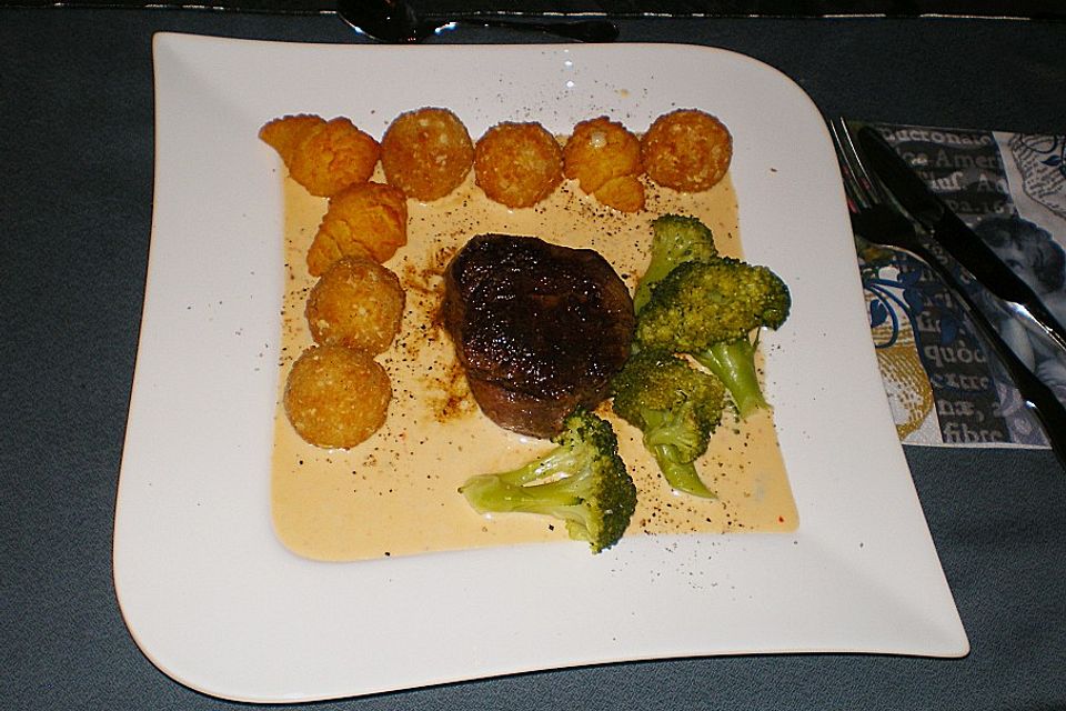 Brittas Rindersteak mit Käse - Sauce