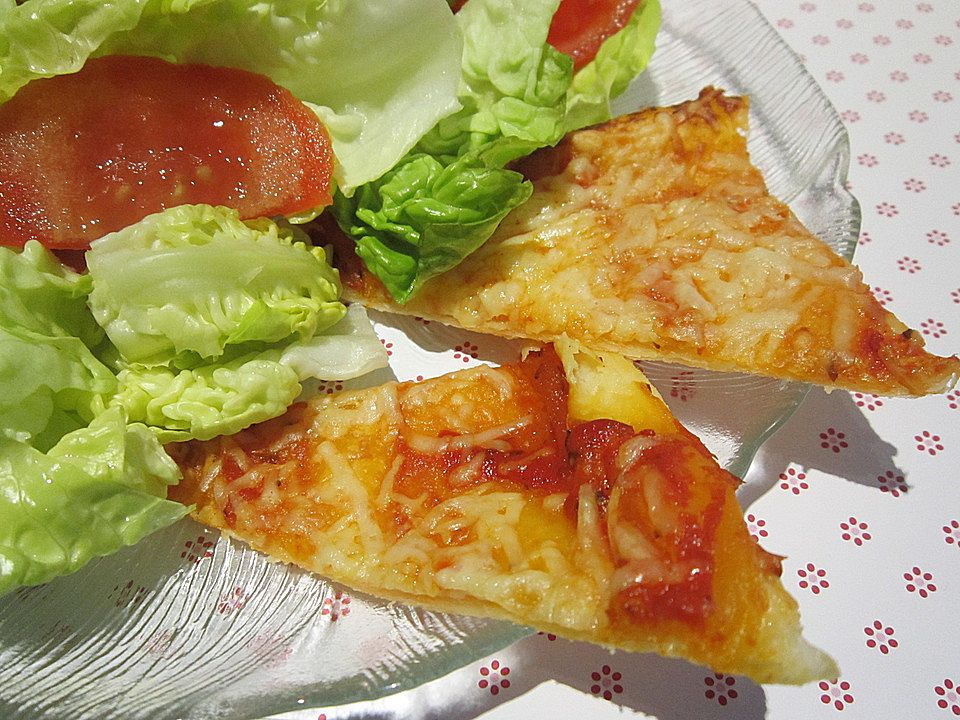 Mini Snack Pizzen Aus Blatterteig Von Cookingjulie Chefkoch