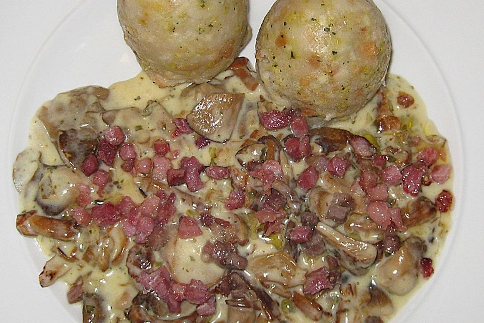 Pilz - Sahne - Sauce mit Speck