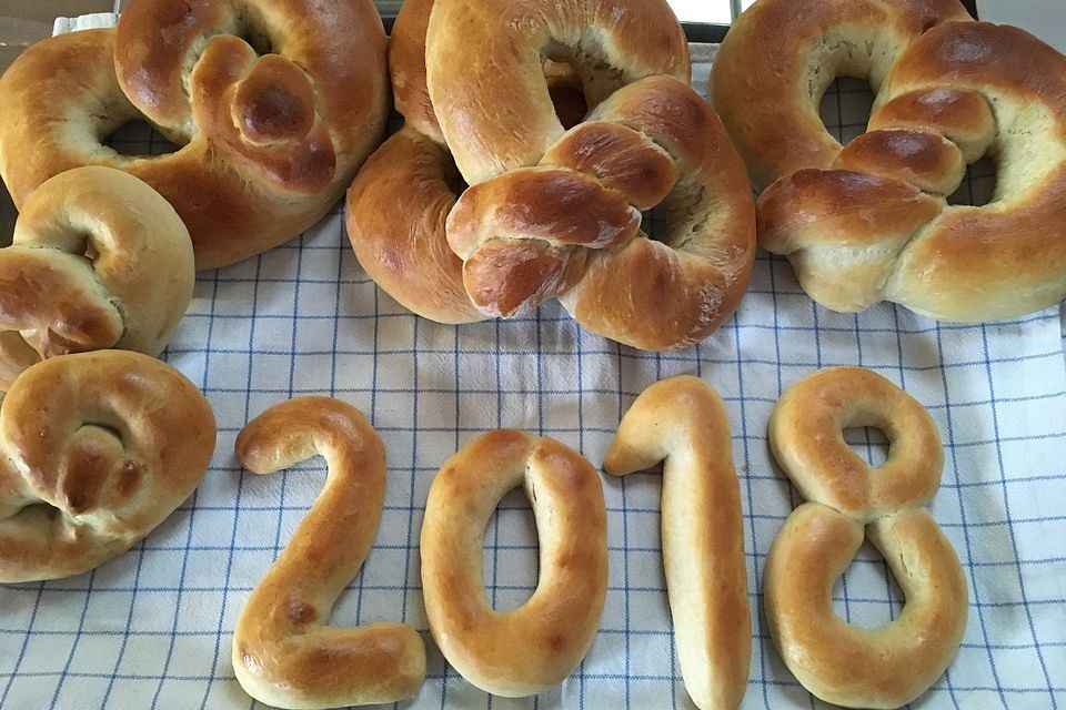 Neujahrsbrezel Neujahrsbrezel