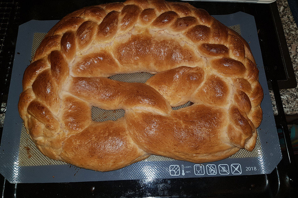 Neujahrsbrezel Neujahrsbrezel