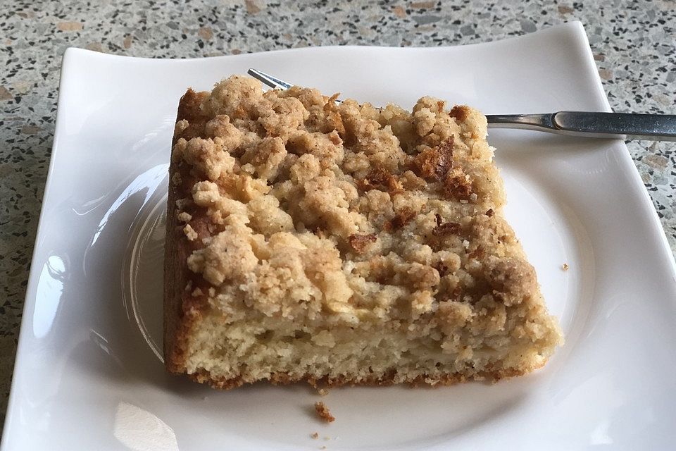 Apfelkuchen aus Quark - Öl - Teig Apfelkuchen aus Quark - Öl - Teig
