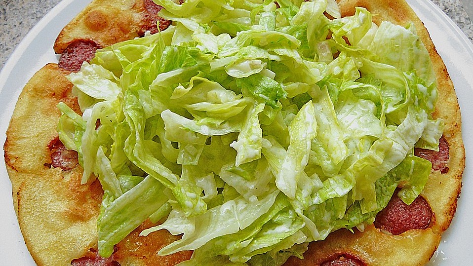 Westfälische Mettwurst-Pfannkuchen mit Salat von Rike2