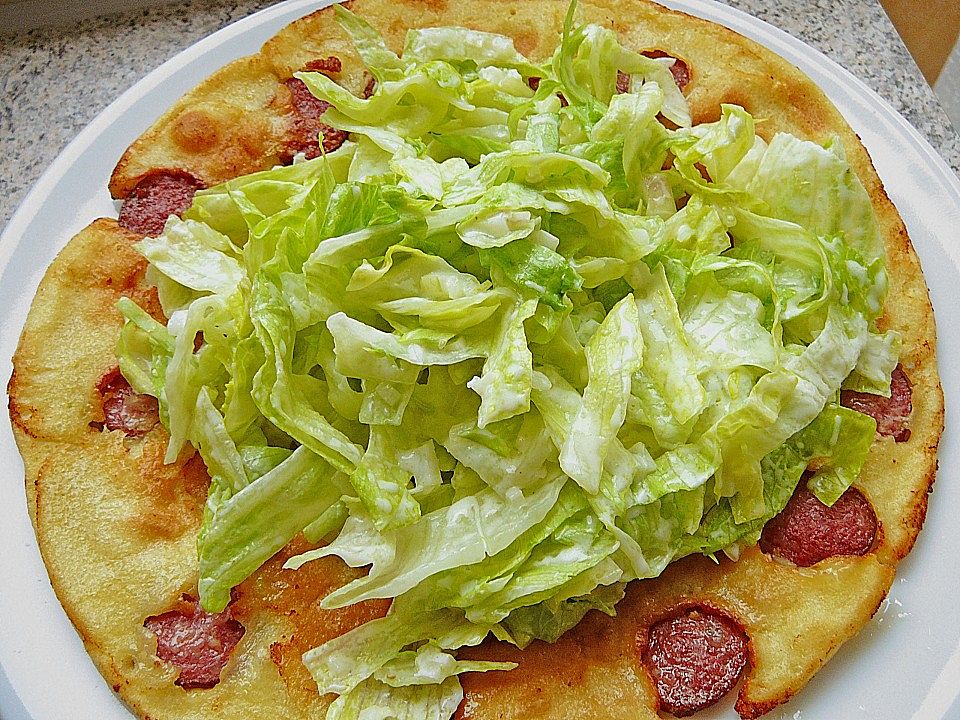 Westfälische Mettwurst-Pfannekuchen mit Salat von Rike2 | Chefkoch