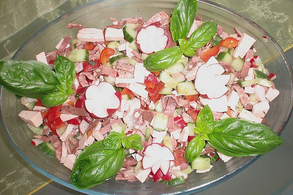 Sommer-Wurstsalat