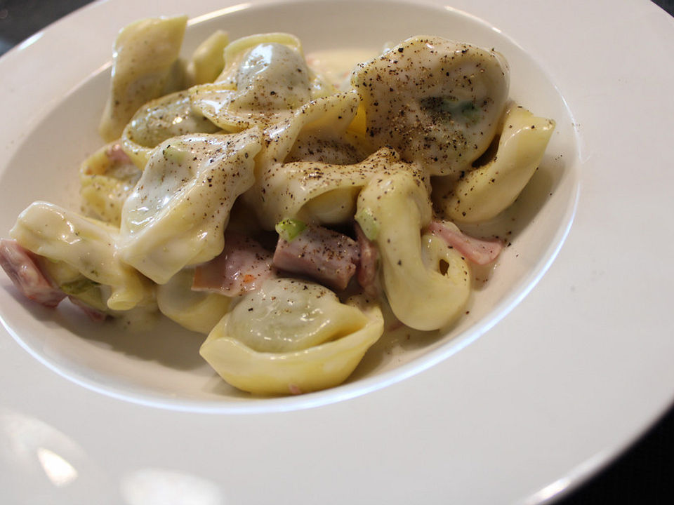 Schinken - Käsesauce a la Larissa von Larissschen| Chefkoch