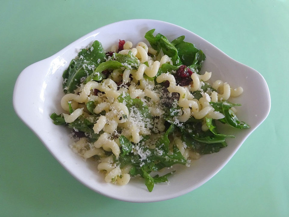 Farfalle - Rucola Salat von silvirat| Chefkoch