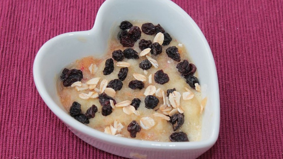 Geriebener Apfel mit Rosinen von caro123 Geriebener Apfel mit Rosinen von caro123