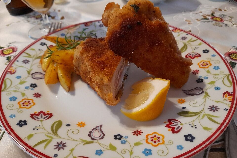 Cordon bleu von der Pute mit Kräuterfrischkäse