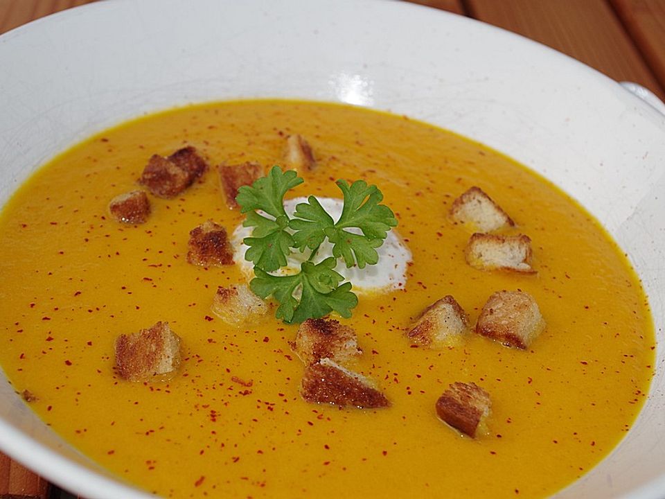 Möhren-Ingwer-Suppe mit Kokosmilch von CharlotteHolmes| Chefkoch