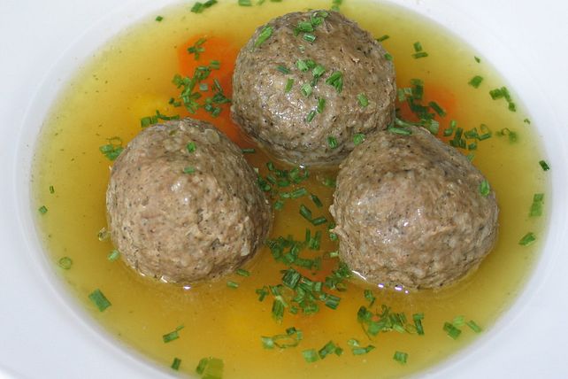 Suppeneinlage - Leberknödel| Chefkoch