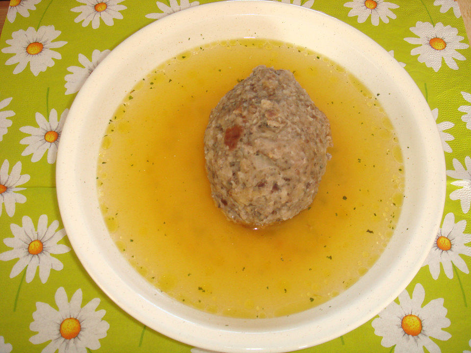Suppeneinlage - Leberknödel | Chefkoch