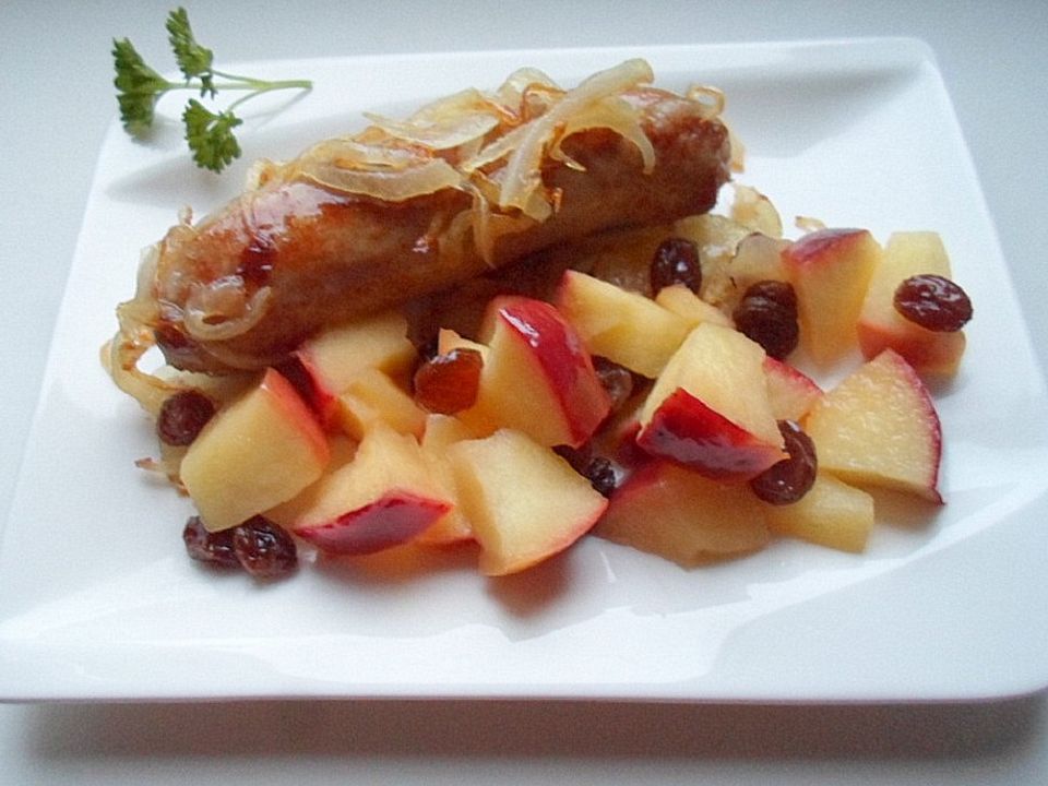 Bratwurst mit Äpfeln von pralinchen| Chefkoch