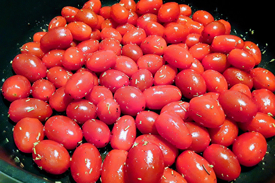 Marinierte Kirschtomaten aus dem Backofen