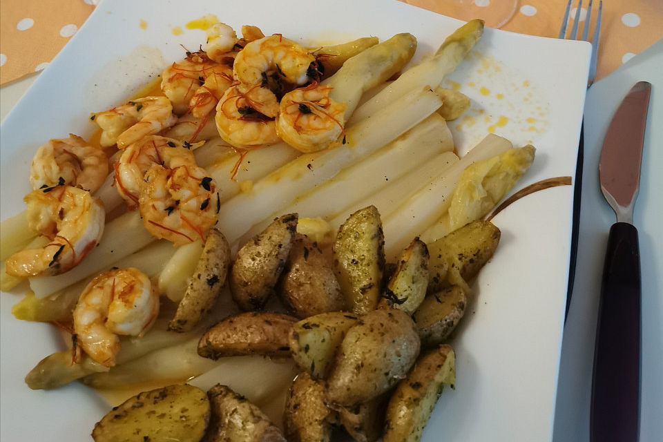 Spargel mit Maracuja - Vinaigrette und Garnelen