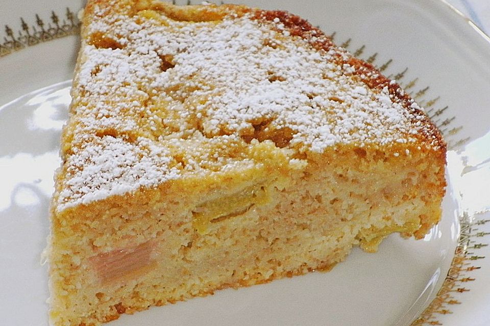 Chrissis Rhabarber - Grieß - Kuchen Chrissis Rhabarber - Grieß - Kuchen