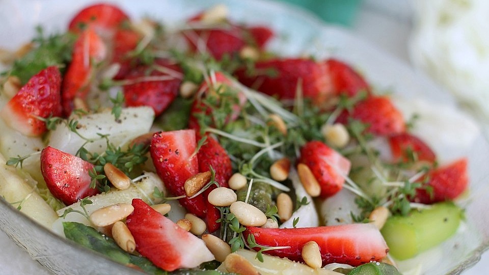 Marinierter Spargel Erdbeersalat Chefkoch 