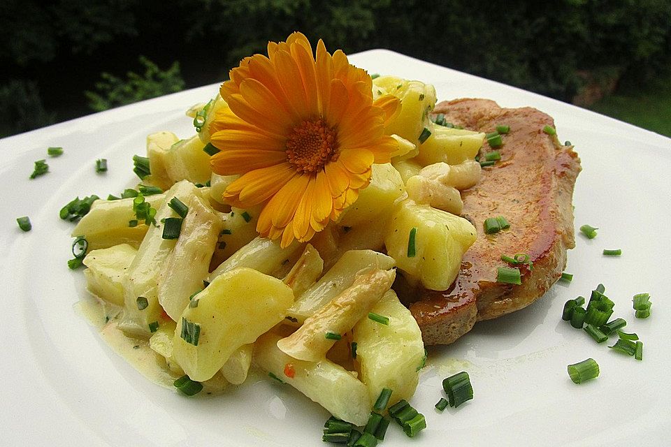 Bechamelkartoffeln mit Spargel