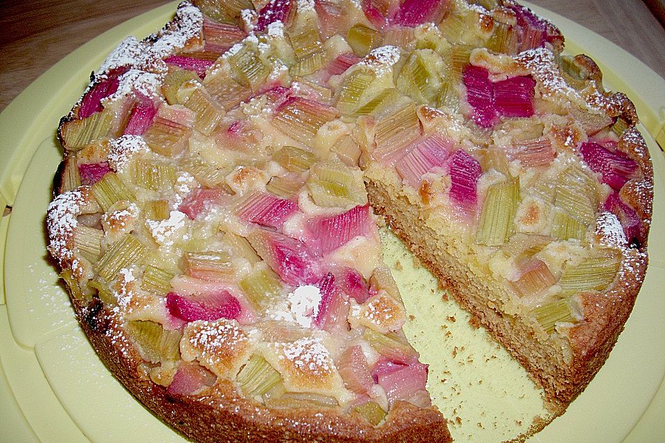 Rhabarberkuchen mit Eierlikör