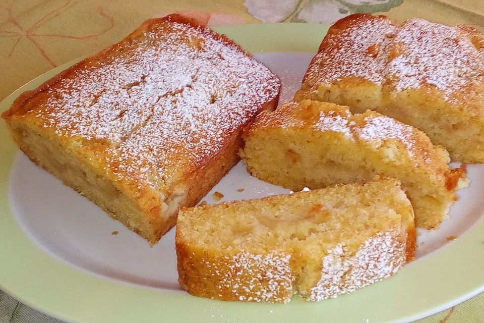 Rhabarberkuchen mit Eierlikör