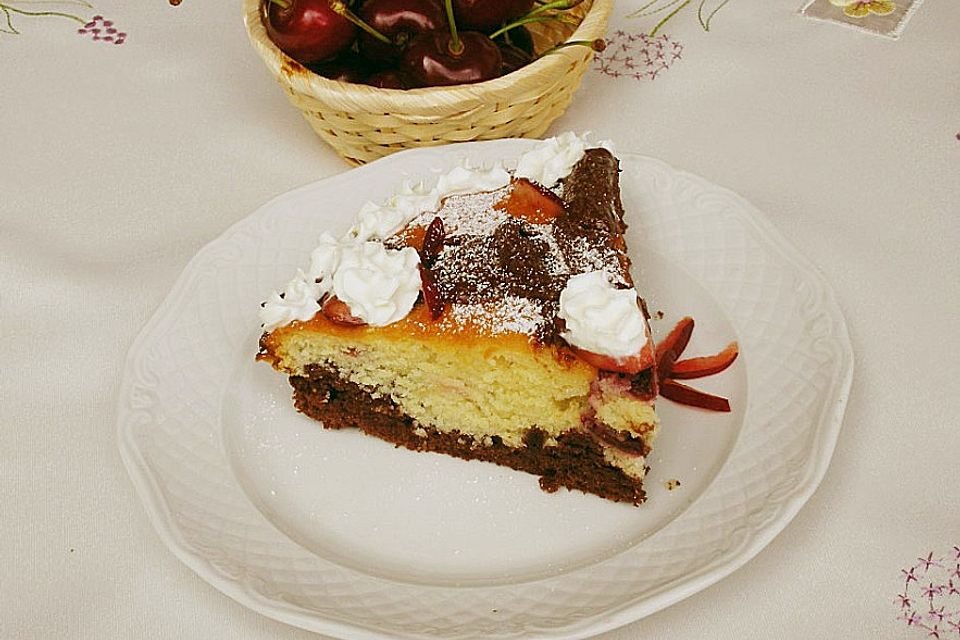 Nuss - Schoko - Kirsch - Kuchen