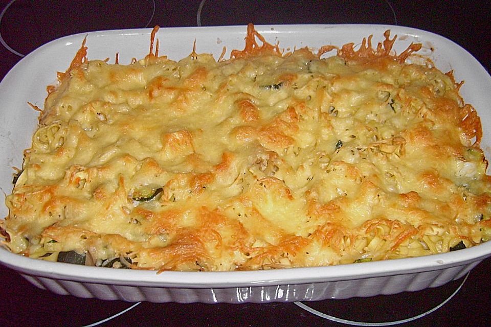 Bandnudelgratin mit Knoblauchsahne