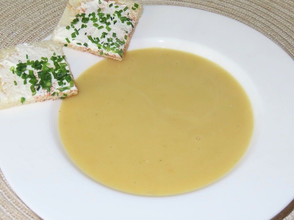 Knoblauch - Kartoffel - Suppe von blulichblau| Chefkoch