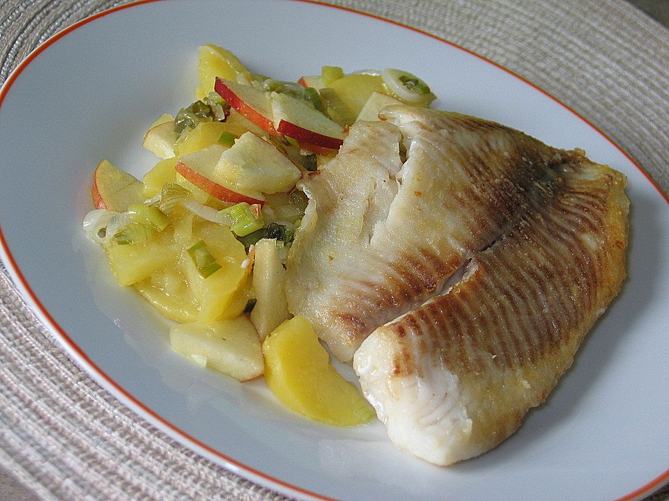 Seelachs mit Kartoffel - Apfel - Salat von blulichblau| Chefkoch