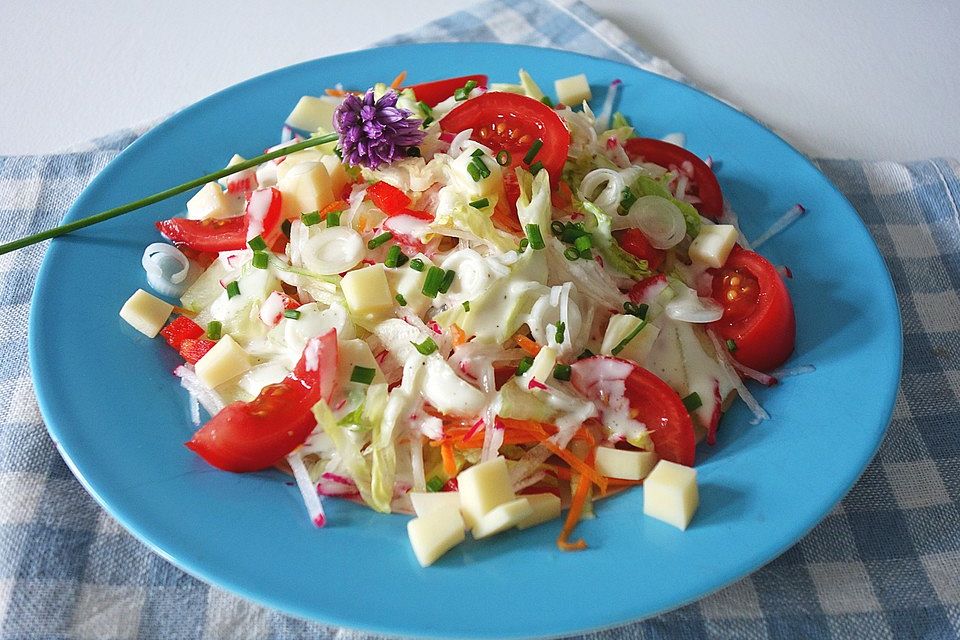 Bunter Eisbergsalat