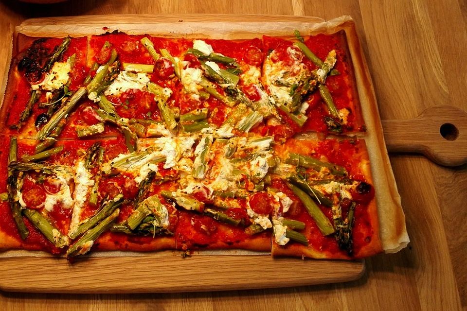 Spargel - Pizza