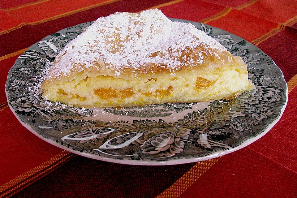 Topfen - Pfirsich Strudel