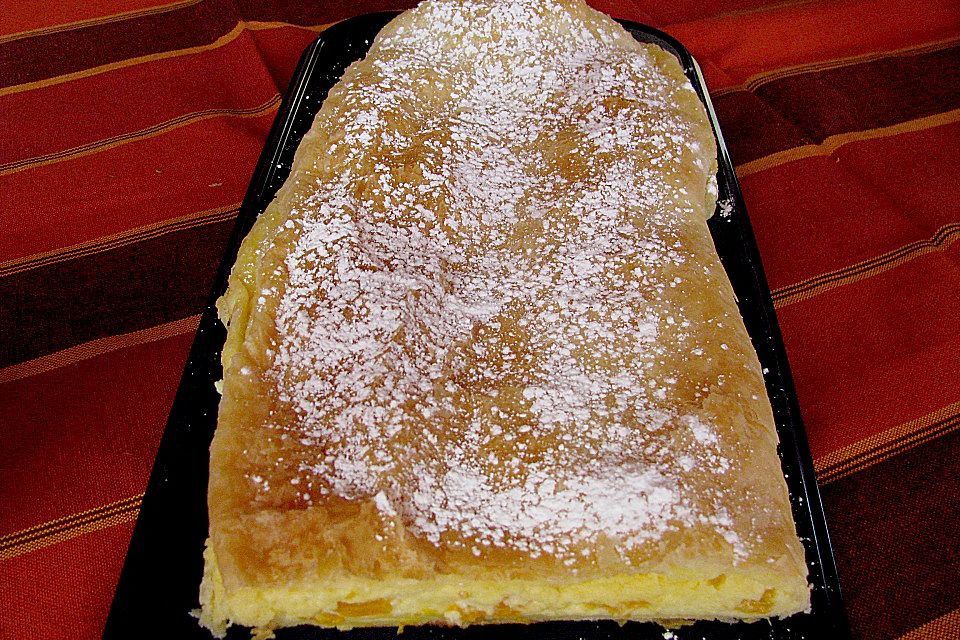 Topfen - Pfirsich Strudel