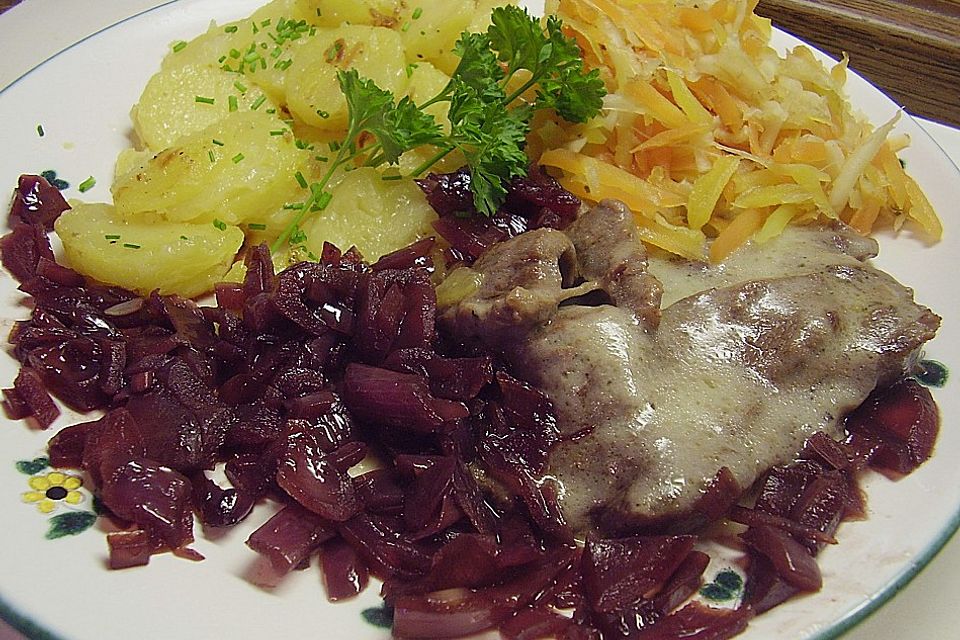 Rindschnitzel mit Rotwein - Schalotten