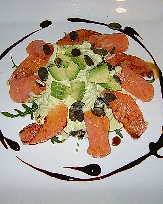 Avocado - Grapefruit - Salat mit Avocado - Espuma