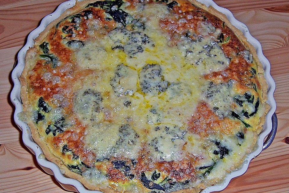 Vier - Käse - Quiche mit Spinat