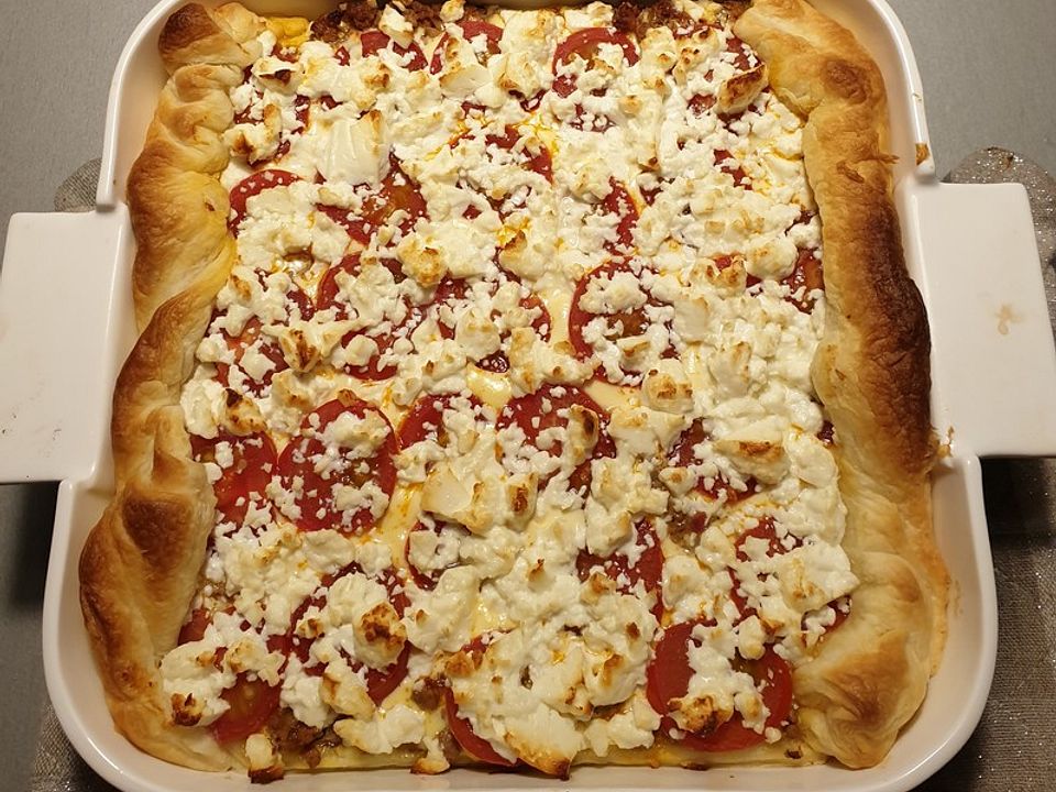 Blatterteigquiche Mit Hackfleisch Tomaten Und Schafskase Von Samsar Chefkoch 