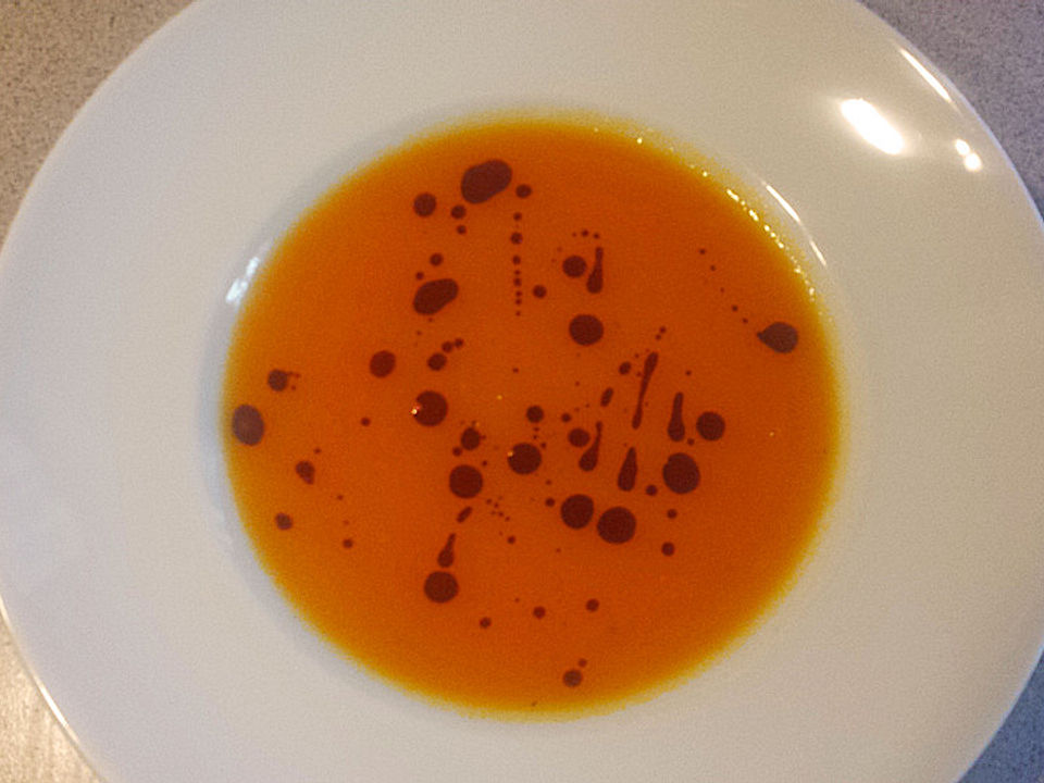 Möhren - Orangen - Cremesuppe mit Ingwer von he-devil| Chefkoch