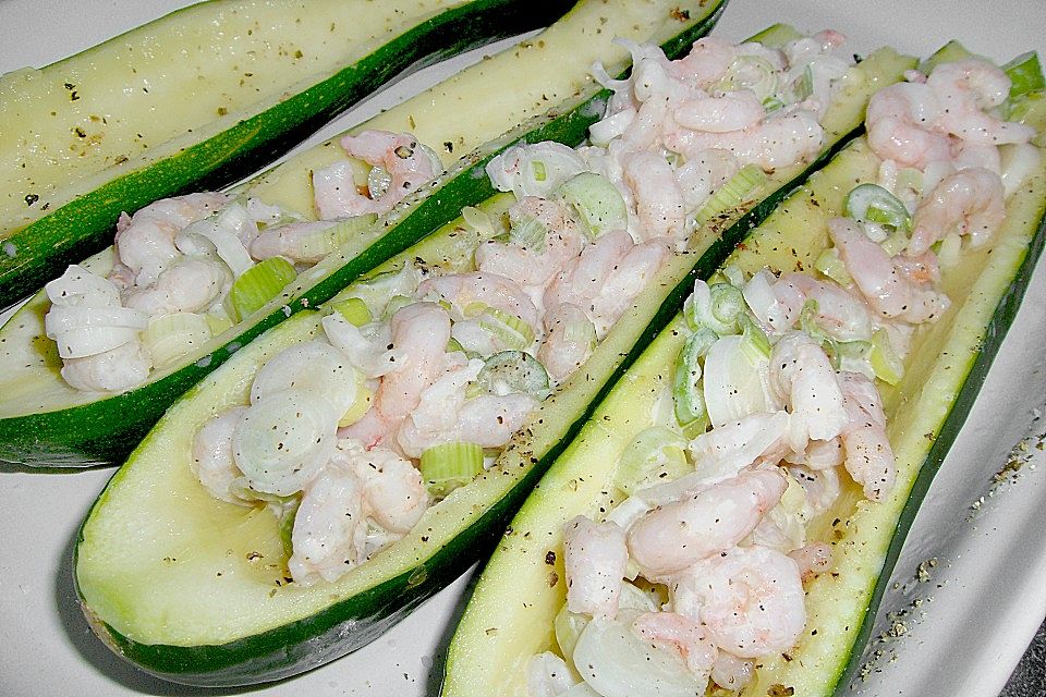 Zucchini mit Krabben - Füllung