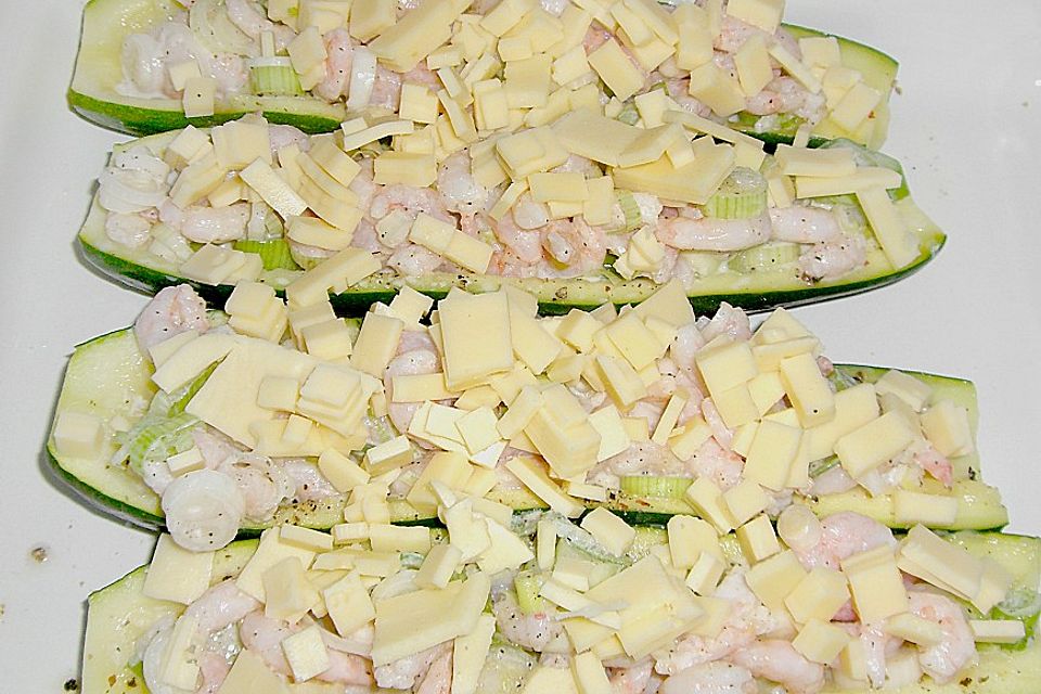 Zucchini mit Krabben - Füllung