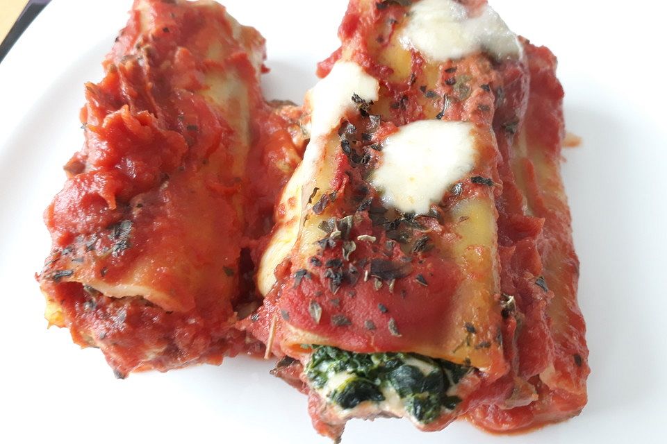 Cannelloni mit Spinat und Frischkäse