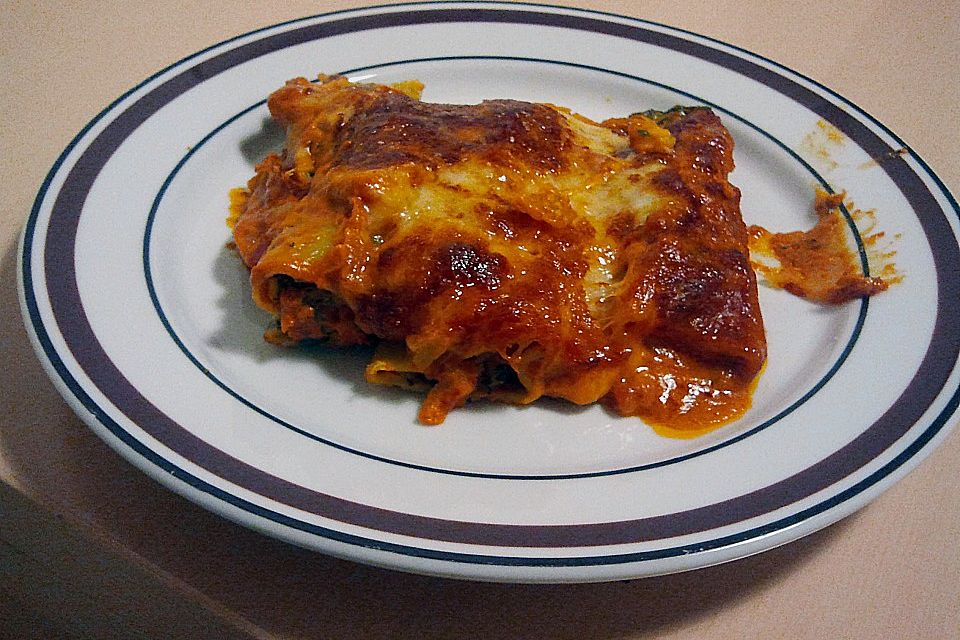 Cannelloni mit Spinat und Frischkäse