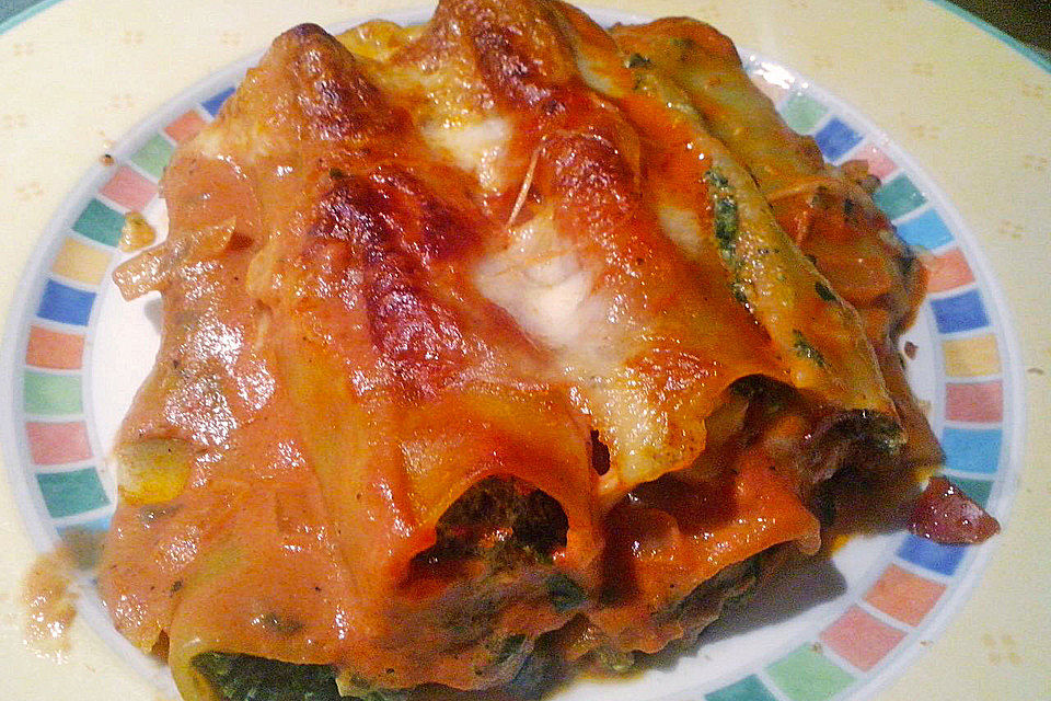 Cannelloni mit Spinat und Frischkäse