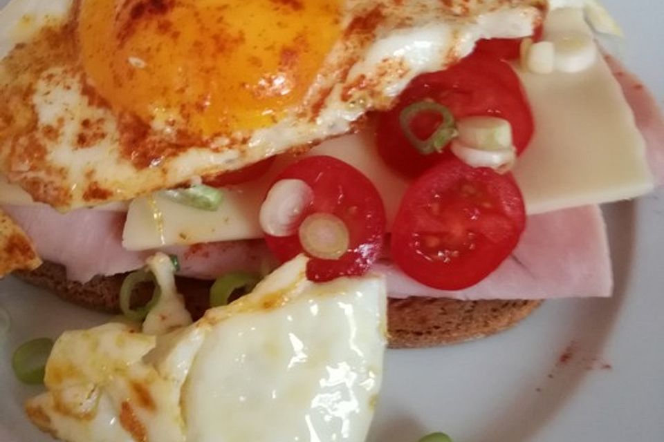 Spiegelei-Brot im Frühling