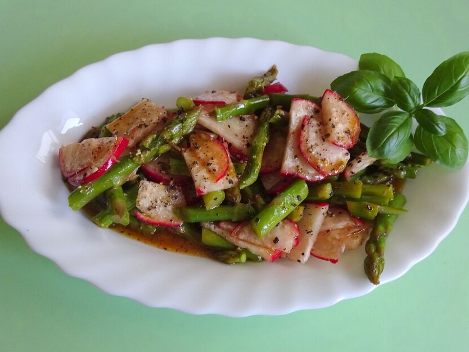 Grüner Spargelsalat von schasti| Chefkoch