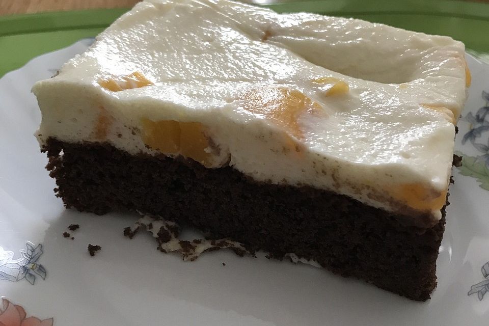 Pfirsich - Joghurt Torte mit Vanillehauch