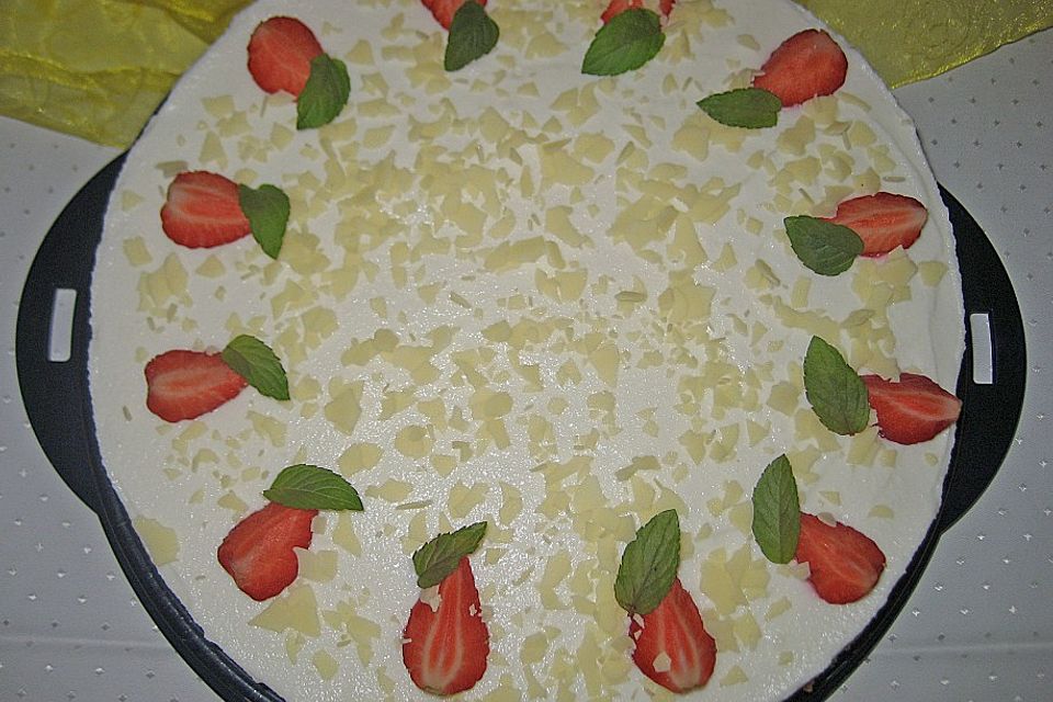 Pfirsich - Joghurt Torte mit Vanillehauch