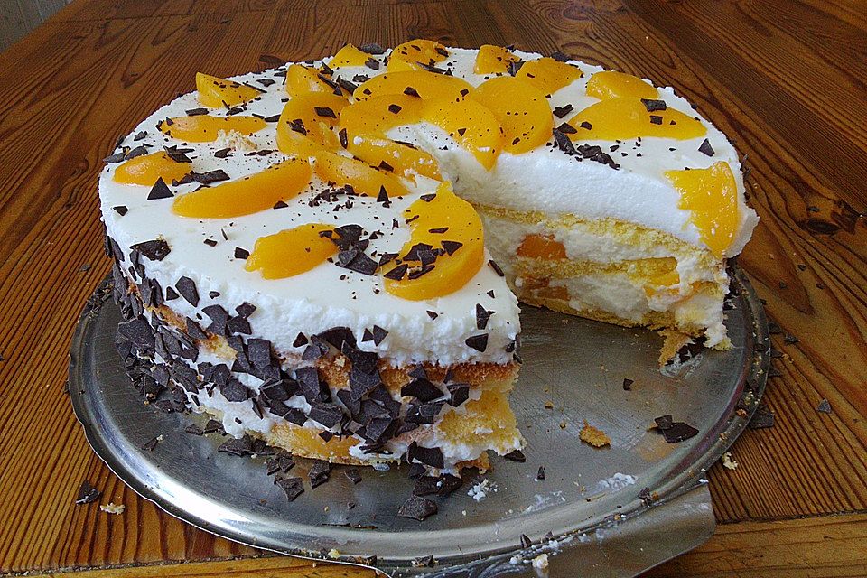 Pfirsich - Joghurt Torte mit Vanillehauch